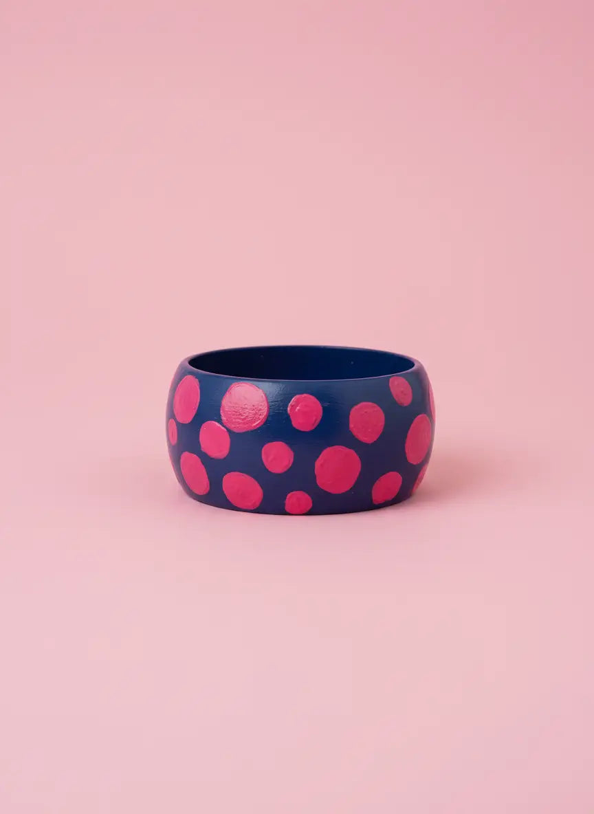 Bangle blauw met roze stippen